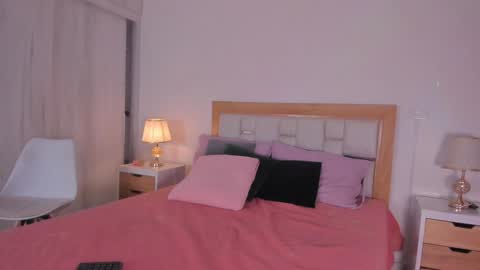 A N N Y online show from December 2024 03:15:02 AM