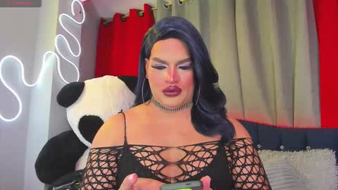 Snapshot of misskassandraa_ chatting on November 2025 10:45:02 PM kassandra lazcano online show from November 2025 10:45:02 PM