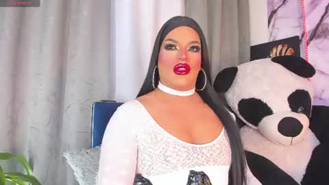 kassandra lazcano online show from June 2026 12:19:02 AM