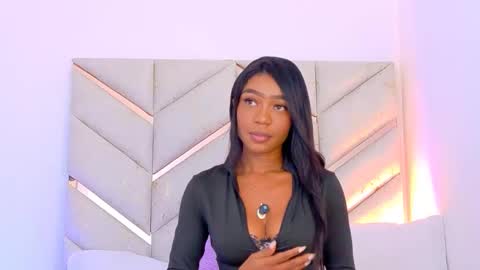 lyly  independient model online show from January 2026 06:55:02 PM