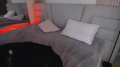 Miss Loise online show from December 2025 03:49:02 AM