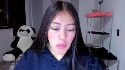 Snapshot of missloren333 chatting on February 2025 07:12:02 AM missloren333 online show from February 2025 07:12:02 AM