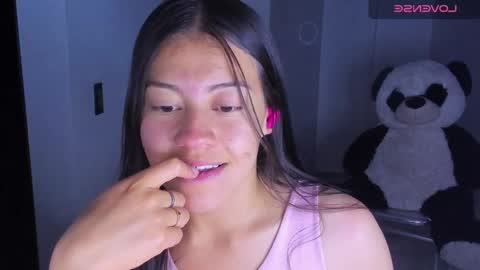 Snapshot of missloren333 chatting on October 2025 08:43:01 AM missloren333 online show from October 2025 08:43:01 AM