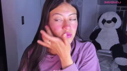 Snapshot of missloren333 chatting on October 2025 07:38:02 AM missloren333 online show from October 2025 07:38:02 AM