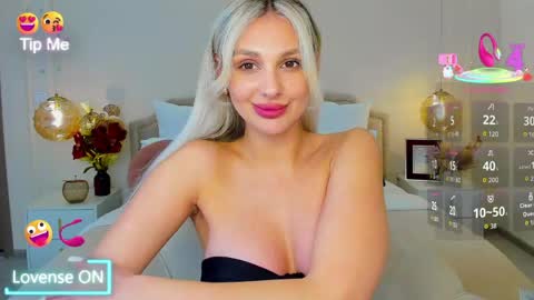 Snapshot of misslou_ chatting on April 2026 05:29:02 AM Lou online show from April 2026 05:29:02 AM