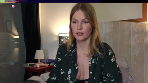 Misslucci online show from February 2025 04:50:02 PM