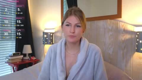 Snapshot of misslucci chatting on March 2026 09:05:01 AM Misslucci online show from March 2026 09:05:01 AM