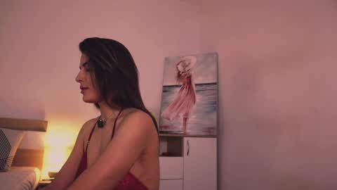 Lullu online show from November 2025 02:52:02 PM