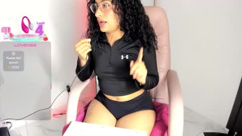 Snapshot of misslya0 chatting on January 2026 03:54:01 AM misslya0 online show from January 2026 03:54:01 AM