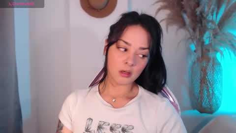 missmariana_ online show from November 2025 12:09:01 AM