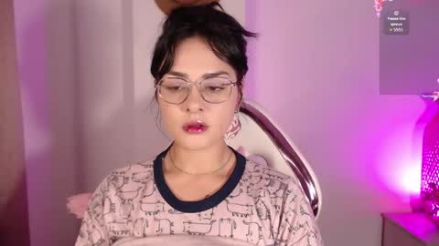 Snapshot of missmariana_ chatting on April 2026 11:39:02 PM missmariana_ online show from April 2026 11:39:02 PM