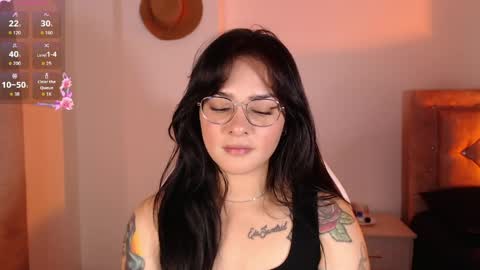 Snapshot of missmariana_ chatting on April 2026 01:12:01 AM missmariana_ online show from April 2026 01:12:01 AM