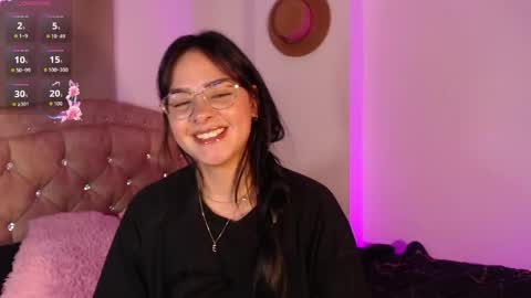 Snapshot of missmariana_ chatting on May 2026 11:45:02 PM missmariana_ online show from May 2026 11:45:02 PM