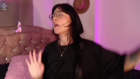 Snapshot of missmariana_ chatting on May 2026 12:07:01 AM missmariana_ online show from May 2026 12:07:01 AM