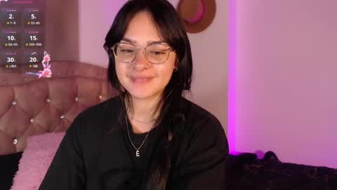 Snapshot of missmariana_ chatting on May 2026 12:18:01 AM missmariana_ online show from May 2026 12:18:01 AM