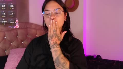Snapshot of missmariana_ chatting on May 2026 12:40:02 AM missmariana_ online show from May 2026 12:40:02 AM