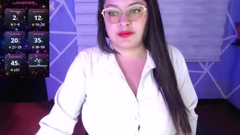 Miia online show from October 2025 02:52:01 PM