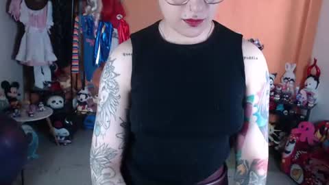 Miss Mia online show from June 2026 05:37:01 PM