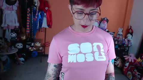 Miss Mia online show from July 2026 03:41:02 PM