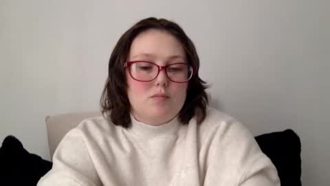 missmistressmal online show from March 2026 04:00:01 PM