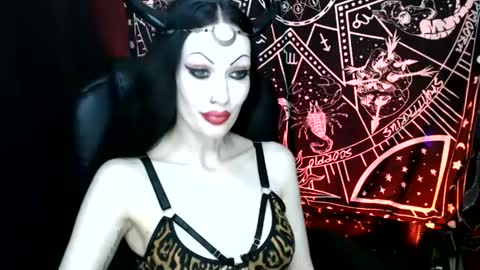 MissMoonDoll online show from January 2025 04:30:02 AM