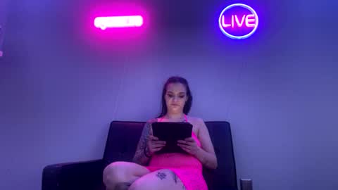 Snapshot of missodin chatting on January 2025 08:25:01 PM SlaveMissOdin online show from January 2025 08:25:01 PM