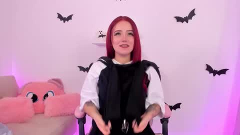 Snapshot of misspaulina__ chatting on October 2025 10:43:02 PM Pau Giraldo online show from October 2025 10:43:02 PM