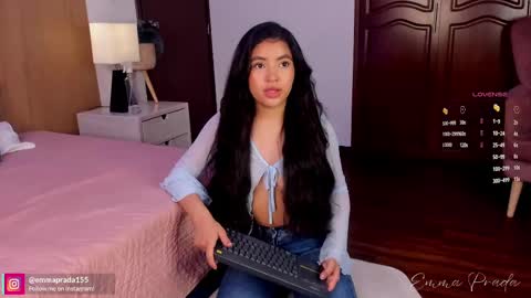 Emma Prada online show from September 2025 11:47:02 AM