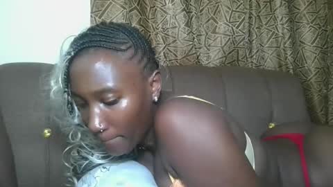 pretty gal online show from November 2025 08:19:02 PM