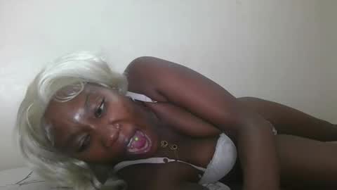 pretty gal online show from May 2026 04:07:02 AM