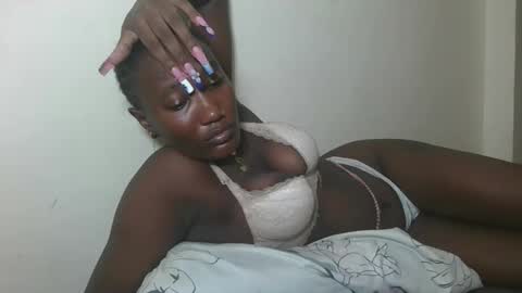 pretty gal online show from May 2026 06:24:01 PM