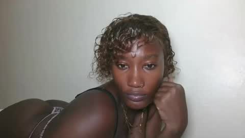 pretty gal online show from June 2026 05:17:02 PM