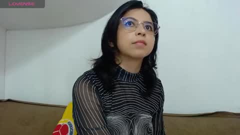 kassandra online show from May 2026 02:33:01 PM