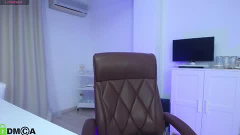 Missrachelxo online show from July 2026 07:05:01 PM