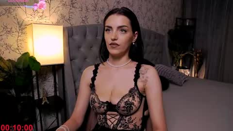 Emily online show from June 2026 01:28:02 AM