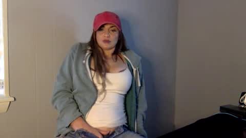 Wifey online show from November 2025 08:42:02 PM