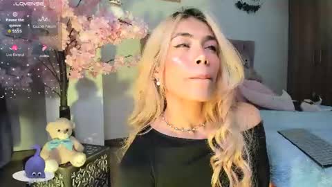 ... Independent model online show from July 2026 12:39:01 AM