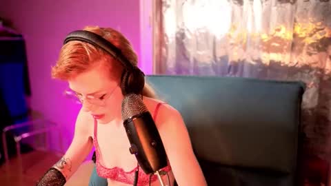 Tacodeluxe online show from March 2026 03:11:01 AM