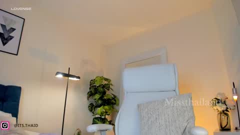 Fernanda Davila online show from January 2025 11:16:01 PM