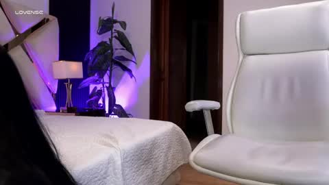 Snapshot of missthailand_ chatting on May 2026 11:11:02 PM Fernanda Davila online show from May 2026 11:11:02 PM