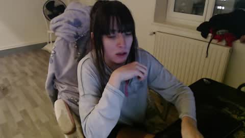 missthon online show from December 2024 05:26:01 PM