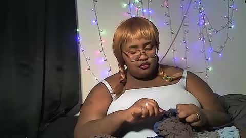 Snapshot of misstrezzkristina chatting on December 2024 03:41:01 AM Misstrezzkristina online show from December 2024 03:41:01 AM