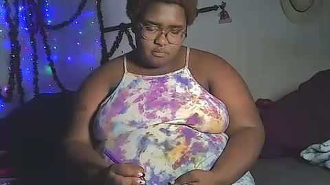 Snapshot of misstrezzkristina chatting on January 2025 03:07:02 AM Misstrezzkristina online show from January 2025 03:07:02 AM