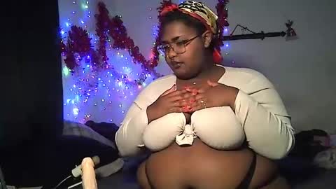 Snapshot of misstrezzkristina chatting on January 2025 03:01:02 AM Misstrezzkristina online show from January 2025 03:01:02 AM