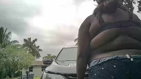 Snapshot of misstrezzkristina chatting on February 2025 03:19:02 PM Misstrezzkristina online show from February 2025 03:19:02 PM