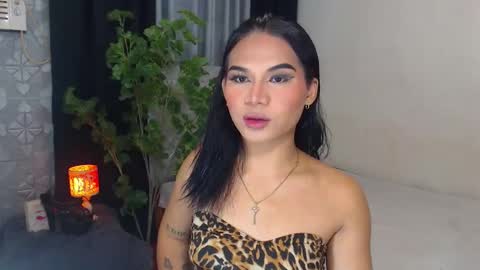 Snapshot of misstrishontop chatting on December 2024 03:47:01 PM misstrishontop online show from December 2024 03:47:01 PM