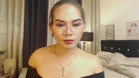 Snapshot of misstrishontop chatting on December 2024 10:17:02 AM misstrishontop online show from December 2024 10:17:02 AM