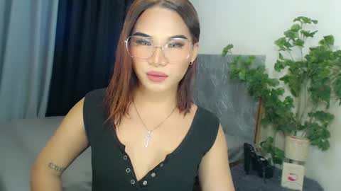 Snapshot of misstrishontop chatting on February 2025 09:58:01 AM misstrishontop online show from February 2025 09:58:01 AM