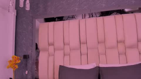 Valerie online show from February 2026 07:54:01 PM