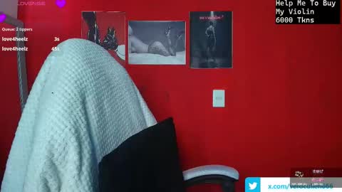 Snapshot of missveronicarati chatting on February 2026 04:10:02 PM Veronica Rati online show from February 2026 04:10:02 PM